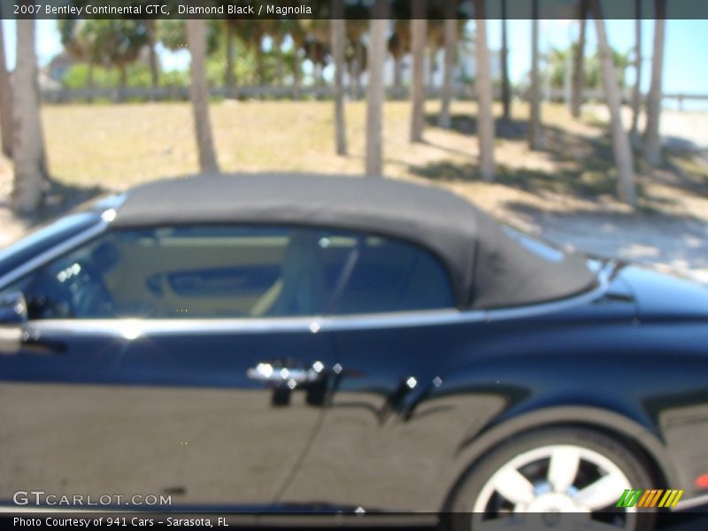 Diamond Black / Magnolia 2007 Bentley Continental GTC