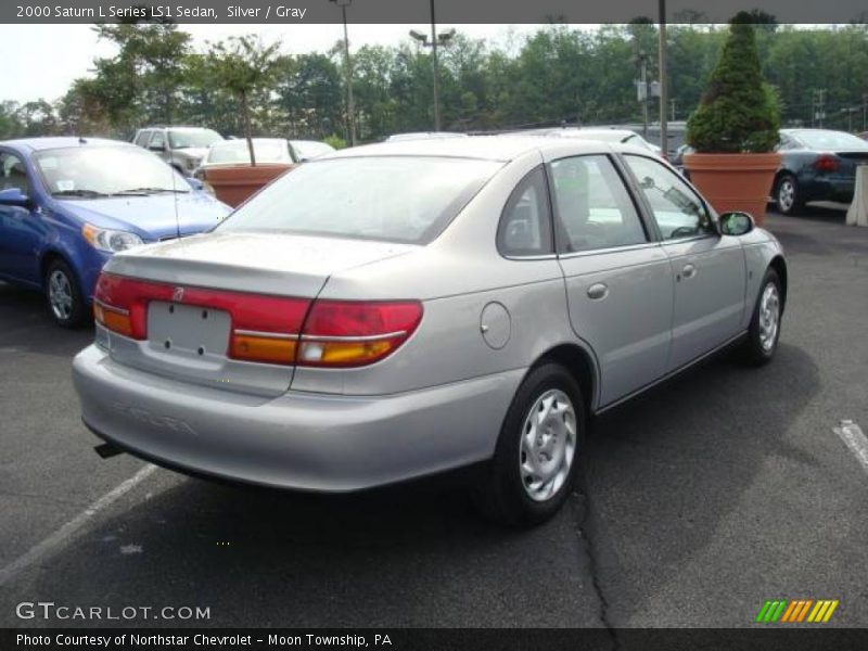 Silver / Gray 2000 Saturn L Series LS1 Sedan