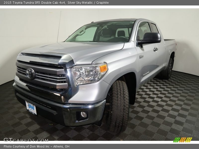 Silver Sky Metallic / Graphite 2015 Toyota Tundra SR5 Double Cab 4x4