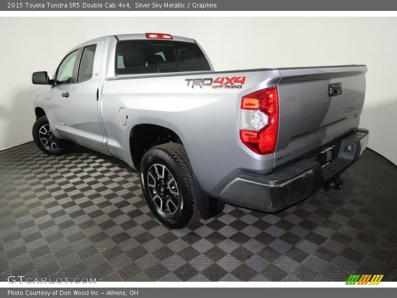 Silver Sky Metallic / Graphite 2015 Toyota Tundra SR5 Double Cab 4x4