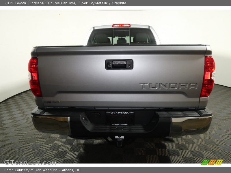 Silver Sky Metallic / Graphite 2015 Toyota Tundra SR5 Double Cab 4x4