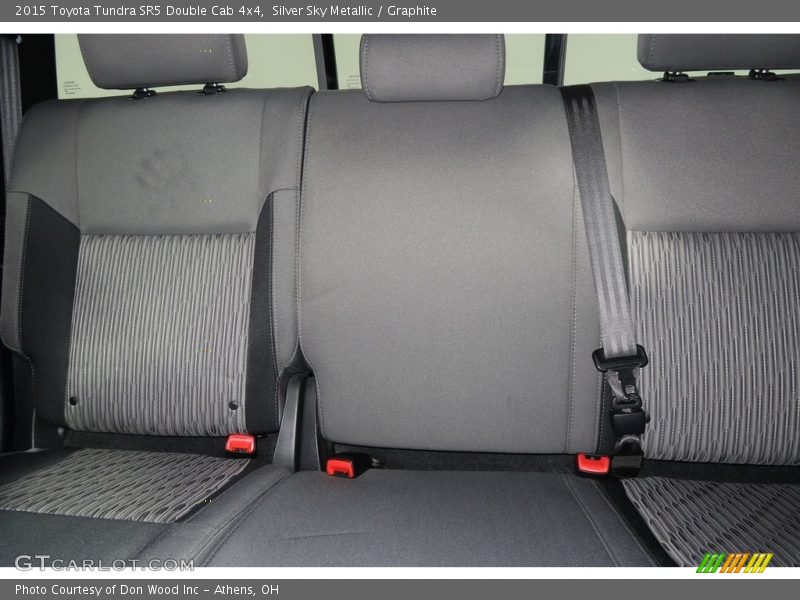 Silver Sky Metallic / Graphite 2015 Toyota Tundra SR5 Double Cab 4x4