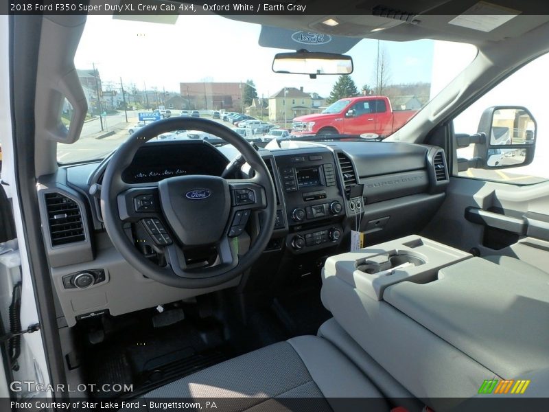 Oxford White / Earth Gray 2018 Ford F350 Super Duty XL Crew Cab 4x4