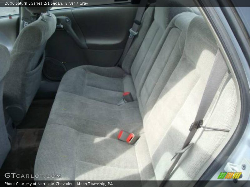 Silver / Gray 2000 Saturn L Series LS1 Sedan