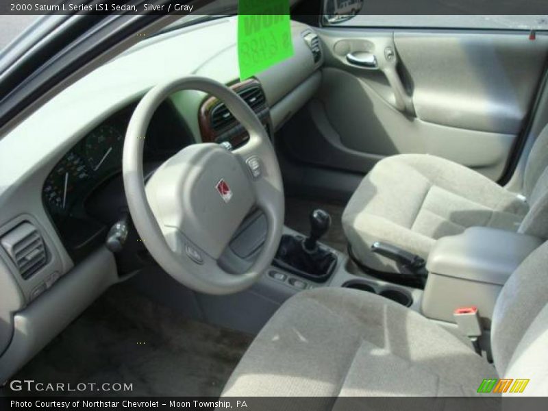 Silver / Gray 2000 Saturn L Series LS1 Sedan