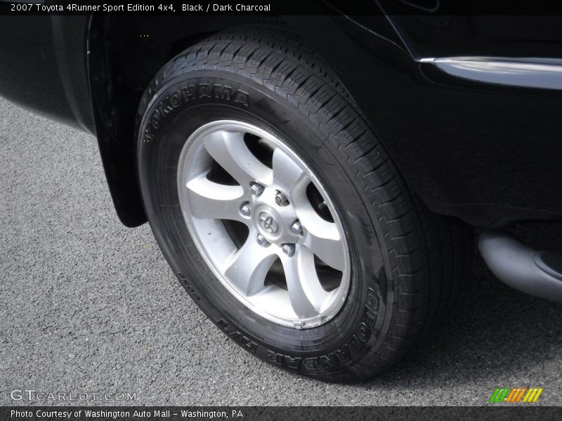 Black / Dark Charcoal 2007 Toyota 4Runner Sport Edition 4x4