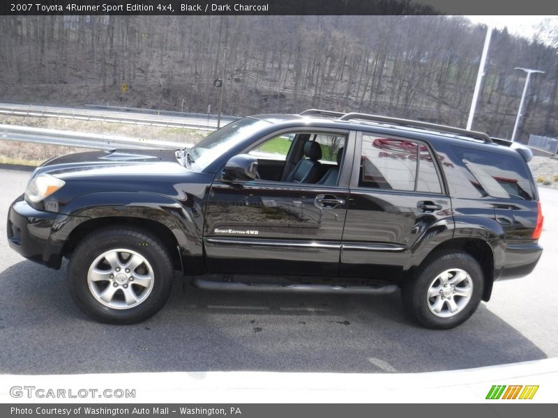 Black / Dark Charcoal 2007 Toyota 4Runner Sport Edition 4x4