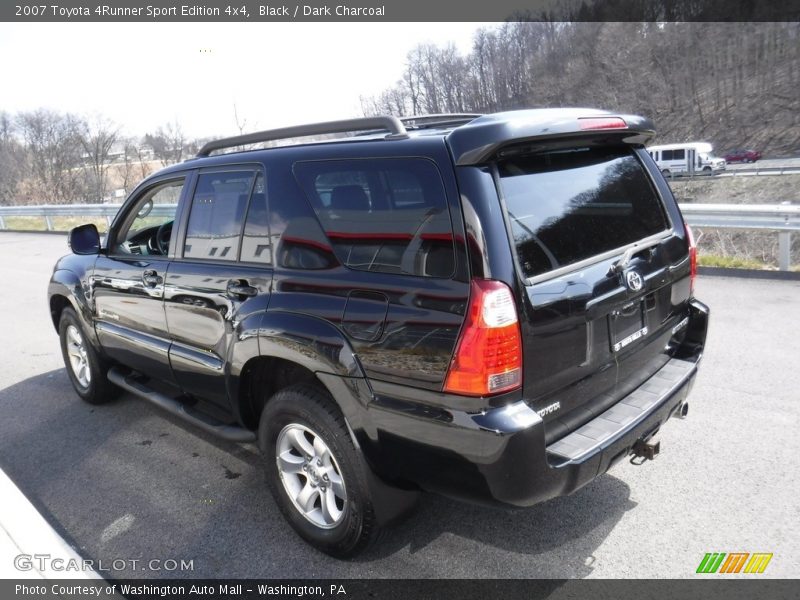 Black / Dark Charcoal 2007 Toyota 4Runner Sport Edition 4x4