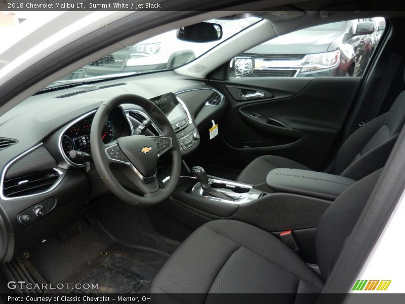 Summit White / Jet Black 2018 Chevrolet Malibu LT