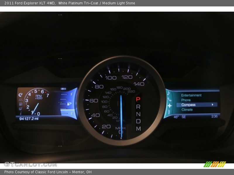 White Platinum Tri-Coat / Medium Light Stone 2011 Ford Explorer XLT 4WD
