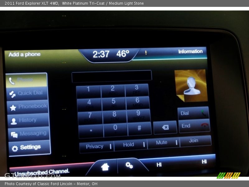 White Platinum Tri-Coat / Medium Light Stone 2011 Ford Explorer XLT 4WD