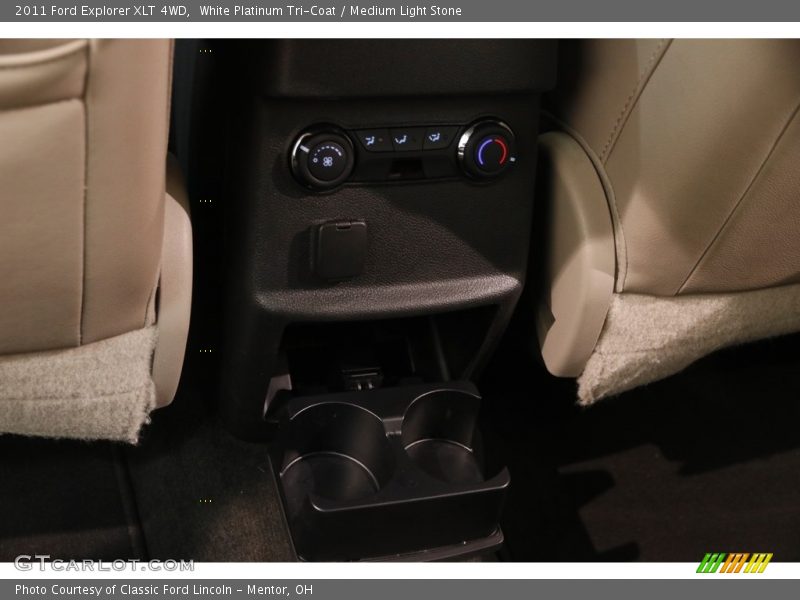 White Platinum Tri-Coat / Medium Light Stone 2011 Ford Explorer XLT 4WD