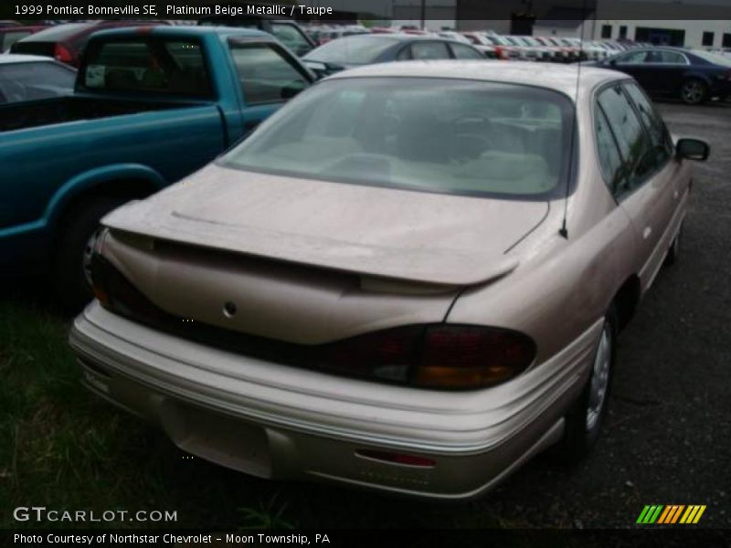 Platinum Beige Metallic / Taupe 1999 Pontiac Bonneville SE