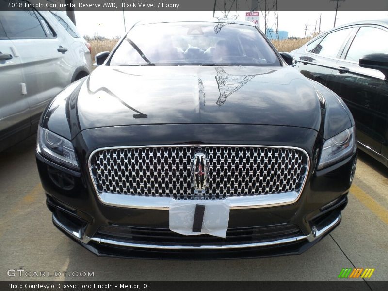  2018 Continental Reserve AWD Black Velvet