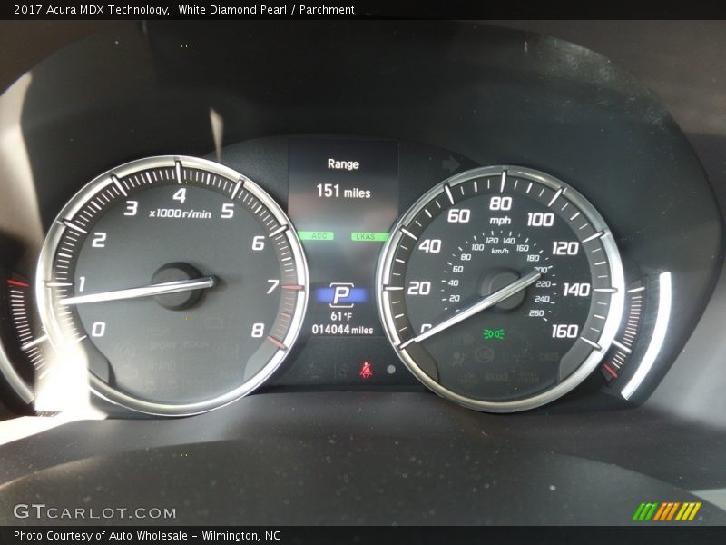 White Diamond Pearl / Parchment 2017 Acura MDX Technology