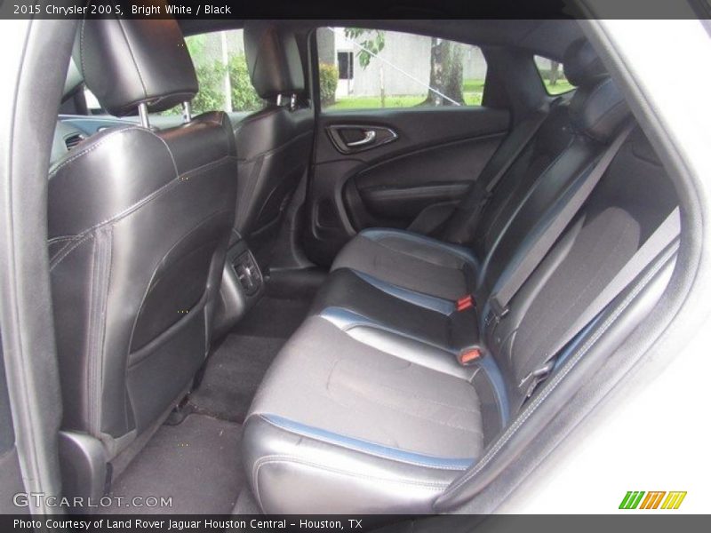 Bright White / Black 2015 Chrysler 200 S