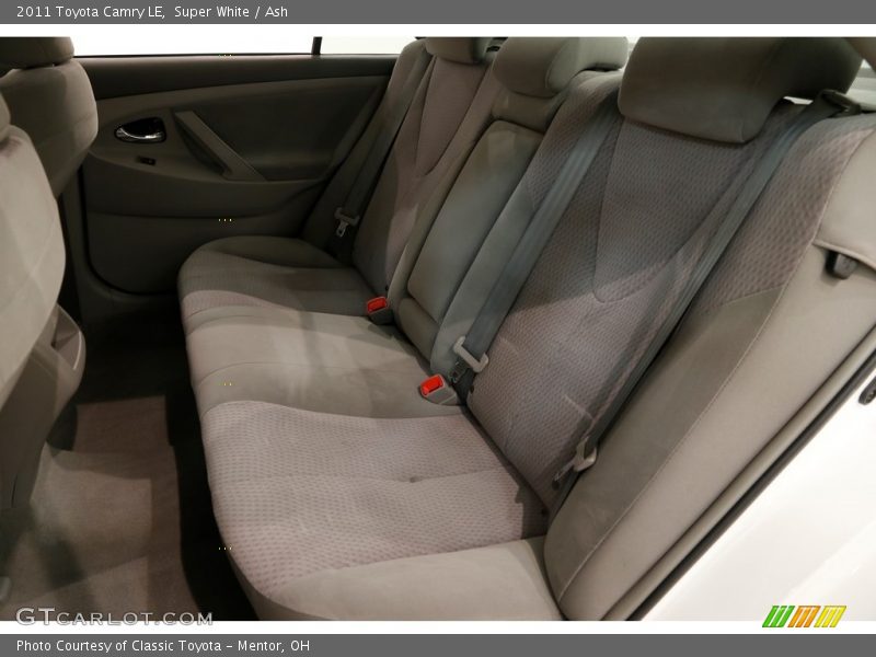 Super White / Ash 2011 Toyota Camry LE