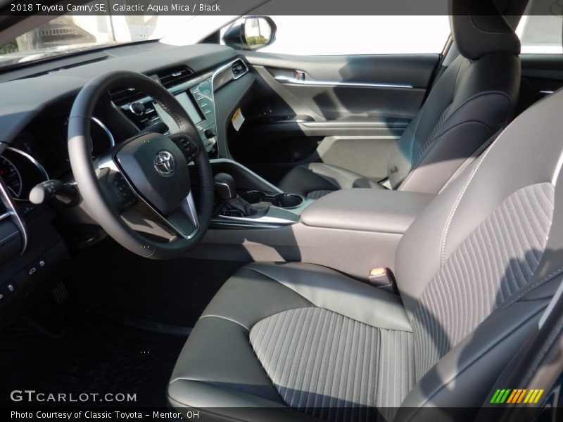 Galactic Aqua Mica / Black 2018 Toyota Camry SE