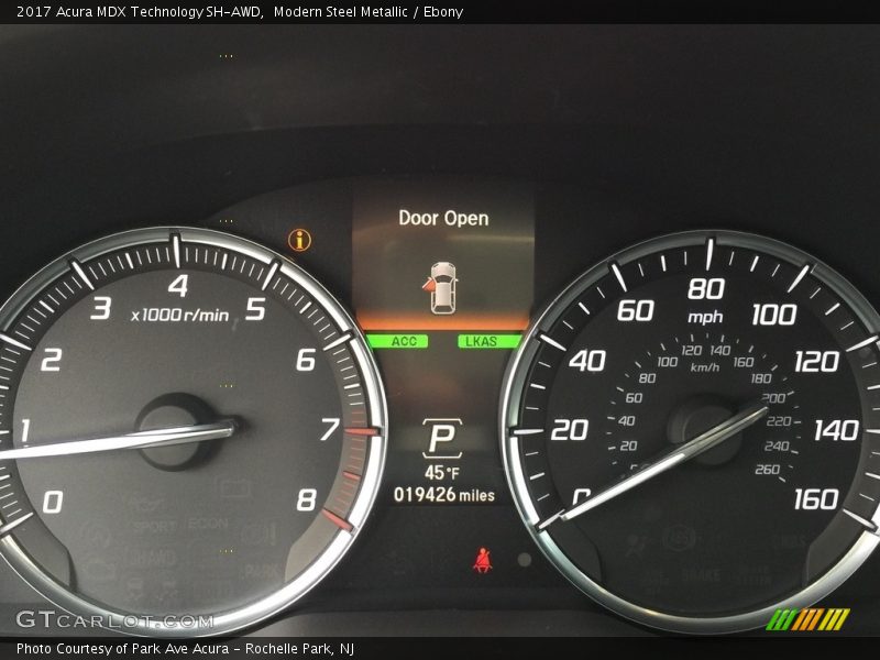 Modern Steel Metallic / Ebony 2017 Acura MDX Technology SH-AWD