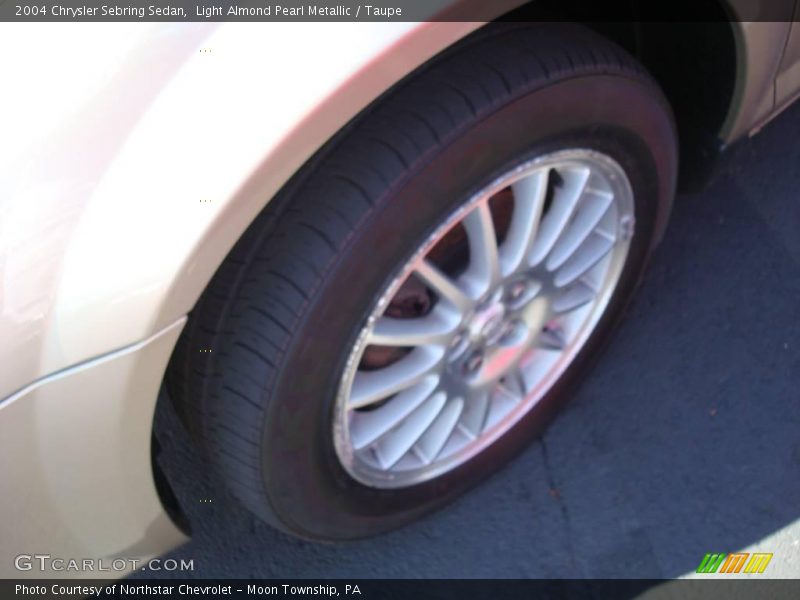 Light Almond Pearl Metallic / Taupe 2004 Chrysler Sebring Sedan