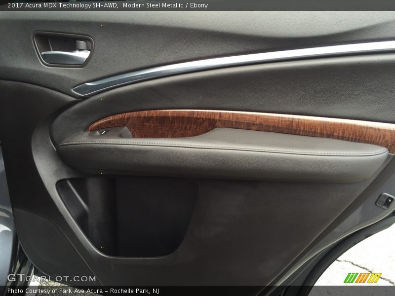 Modern Steel Metallic / Ebony 2017 Acura MDX Technology SH-AWD
