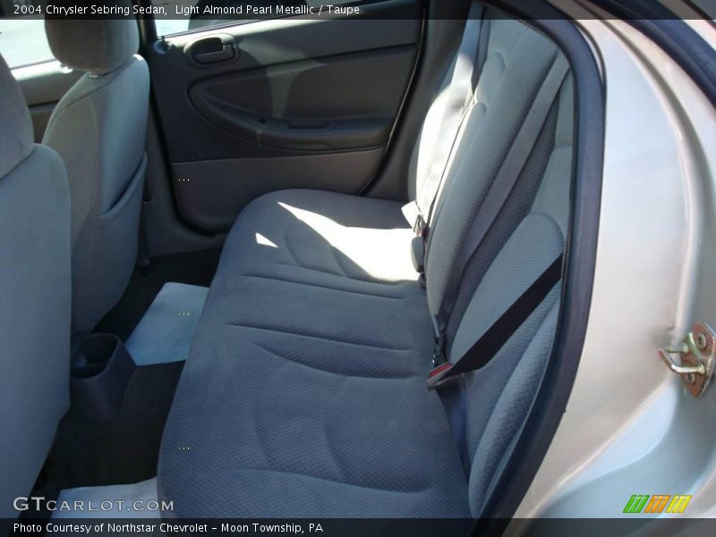 Light Almond Pearl Metallic / Taupe 2004 Chrysler Sebring Sedan