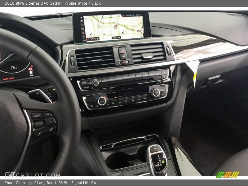 Alpine White / Black 2018 BMW 3 Series 340i Sedan