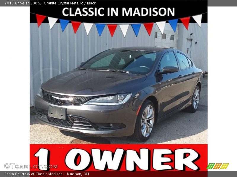Granite Crystal Metallic / Black 2015 Chrysler 200 S