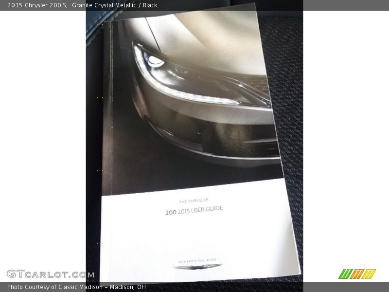 Granite Crystal Metallic / Black 2015 Chrysler 200 S