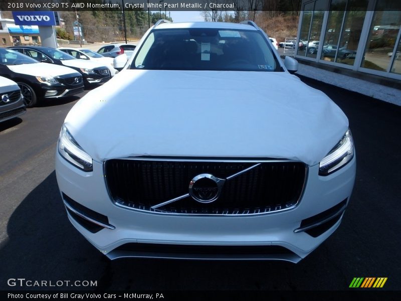 Crystal White Pearl Metallic / Charcoal 2018 Volvo XC90 T5 AWD Momentum