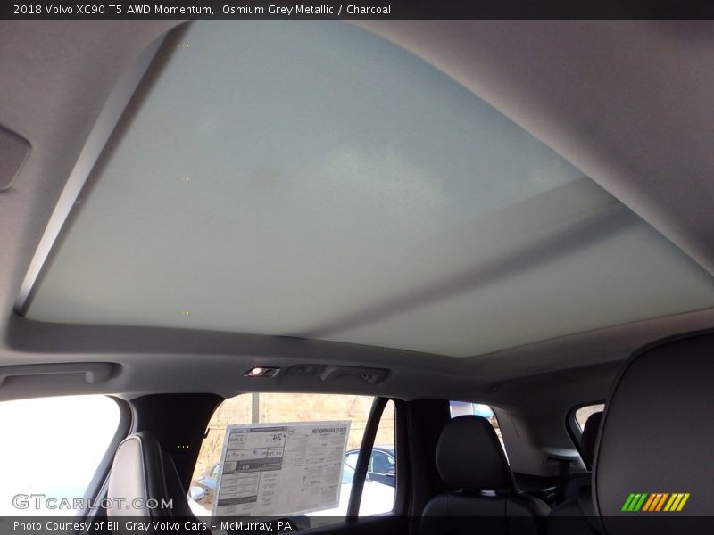 Sunroof of 2018 XC90 T5 AWD Momentum