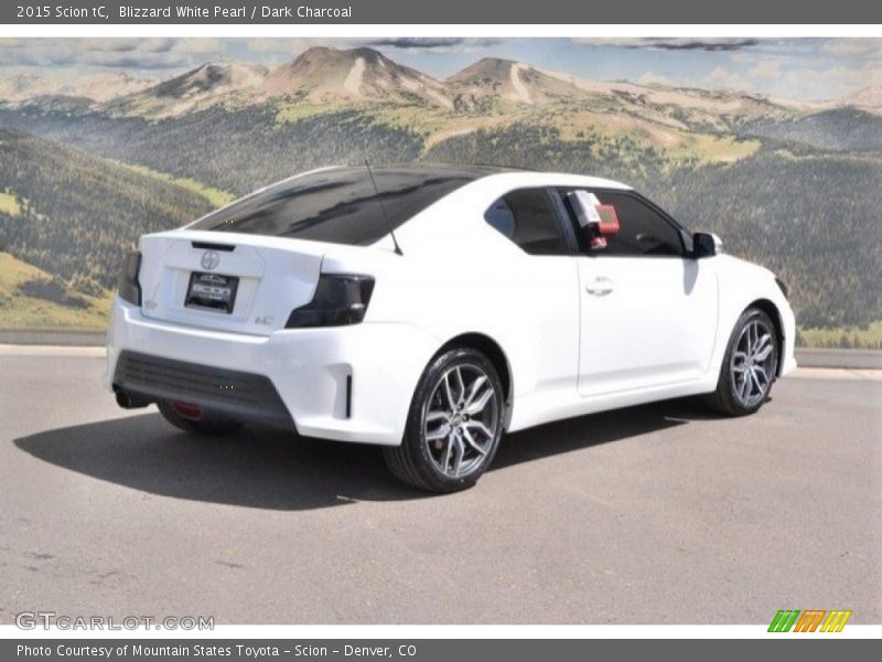 Blizzard White Pearl / Dark Charcoal 2015 Scion tC