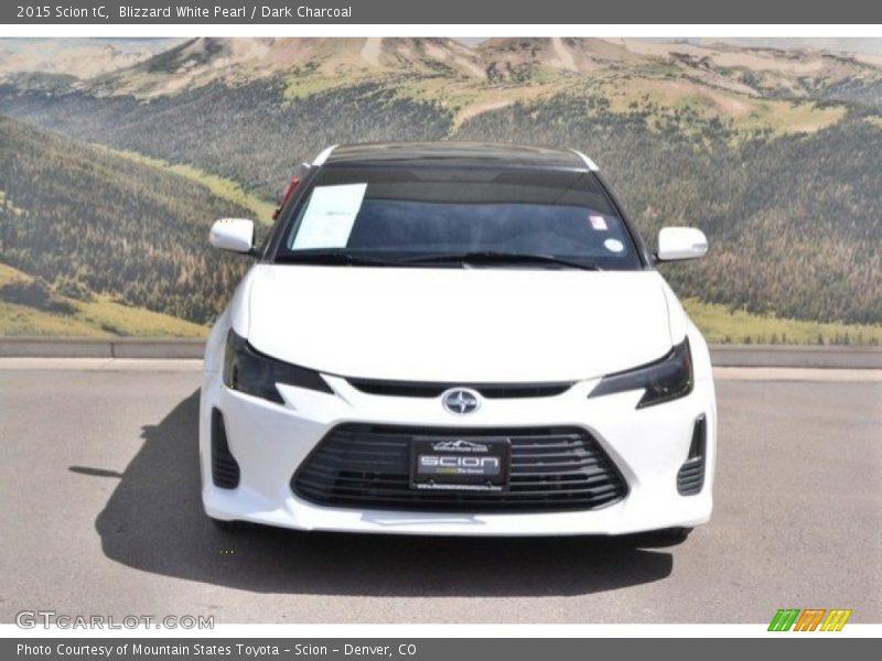 Blizzard White Pearl / Dark Charcoal 2015 Scion tC