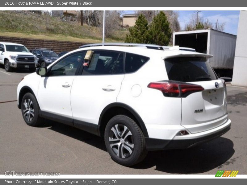 Super White / Black 2016 Toyota RAV4 LE AWD