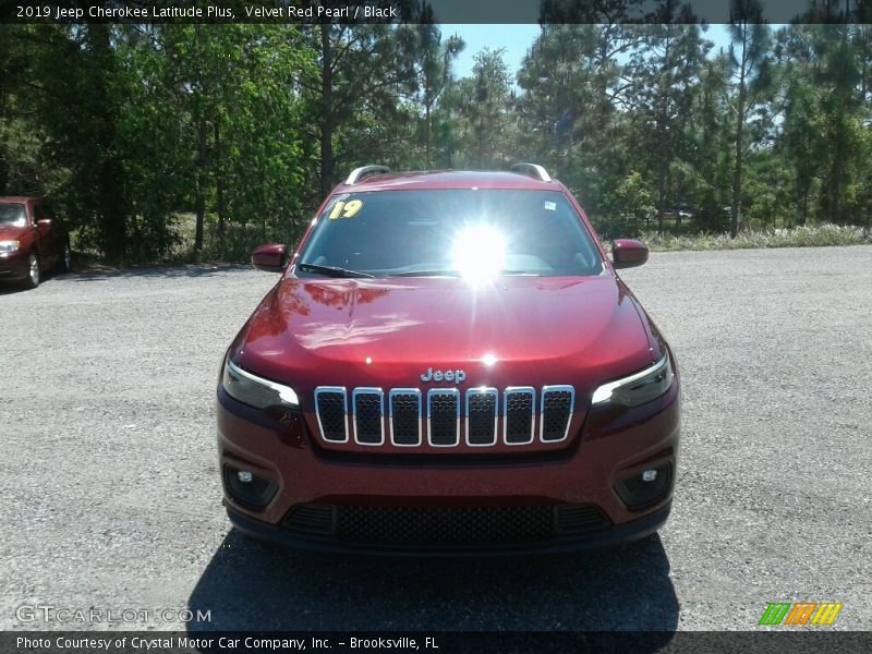 Velvet Red Pearl / Black 2019 Jeep Cherokee Latitude Plus