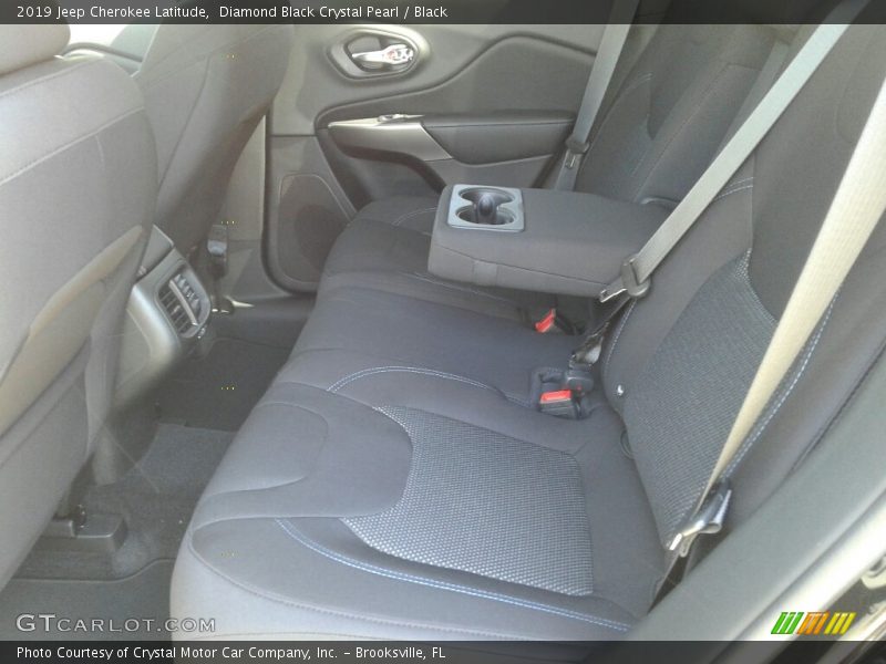 Diamond Black Crystal Pearl / Black 2019 Jeep Cherokee Latitude
