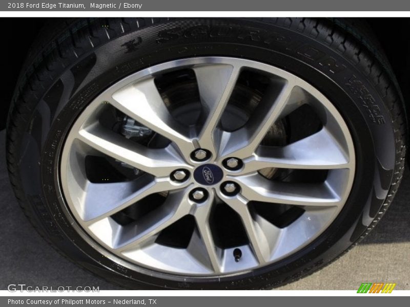Magnetic / Ebony 2018 Ford Edge Titanium