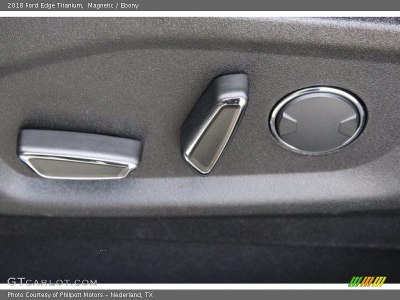 Magnetic / Ebony 2018 Ford Edge Titanium