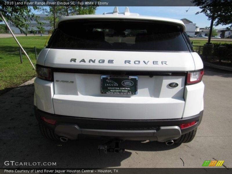 Fuji White / Ebony 2018 Land Rover Range Rover Evoque SE