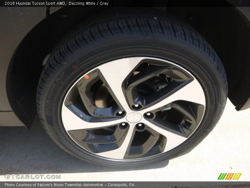 Dazzling White / Gray 2018 Hyundai Tucson Sport AWD