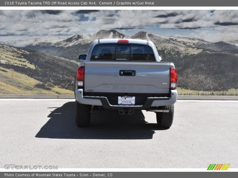 Cement / Graphite w/Gun Metal 2018 Toyota Tacoma TRD Off Road Access Cab 4x4
