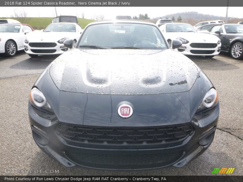 Nero Cinema Jet Black / Ivory 2018 Fiat 124 Spider Classica Roadster