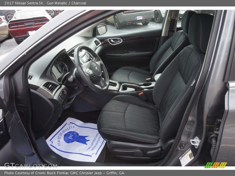 Gun Metallic / Charcoal 2017 Nissan Sentra SV