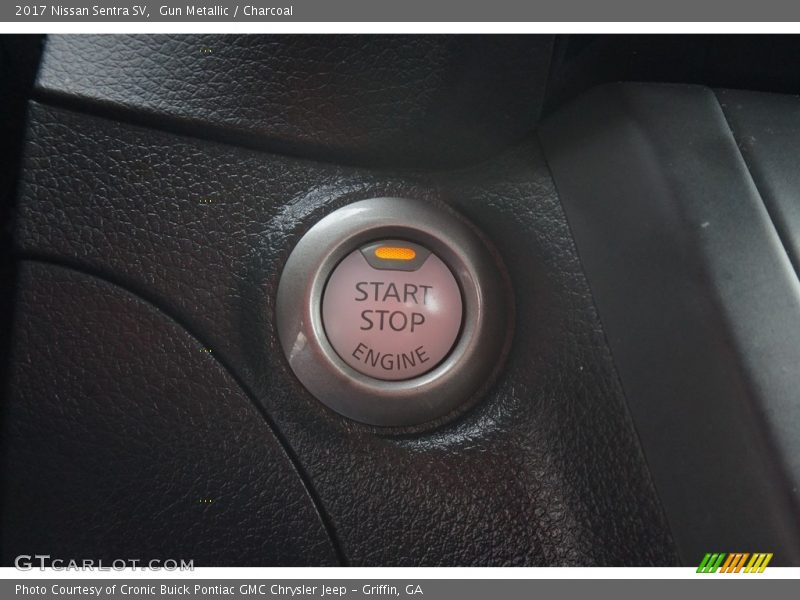 Gun Metallic / Charcoal 2017 Nissan Sentra SV