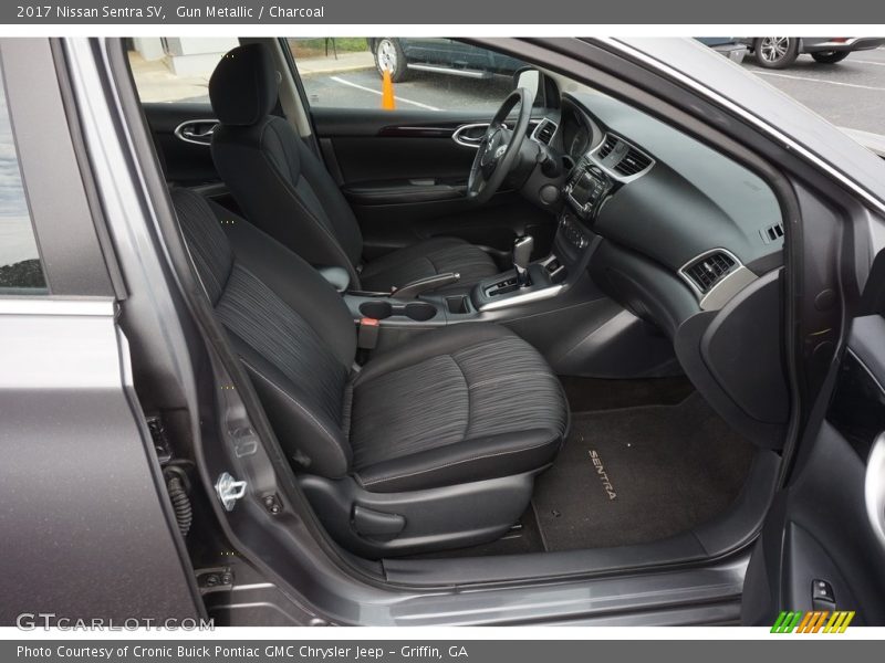 Gun Metallic / Charcoal 2017 Nissan Sentra SV