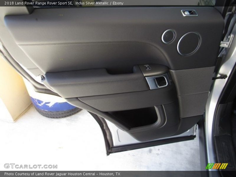 Indus Silver Metallic / Ebony 2018 Land Rover Range Rover Sport SE