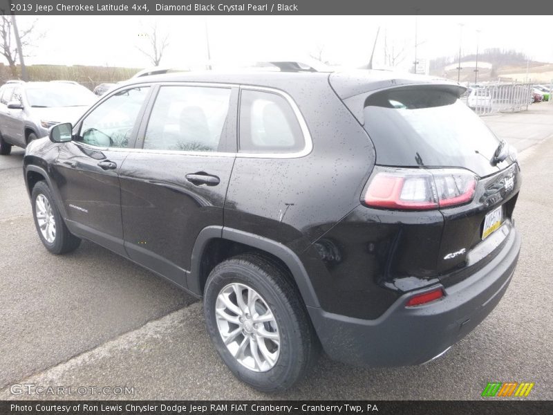 Diamond Black Crystal Pearl / Black 2019 Jeep Cherokee Latitude 4x4