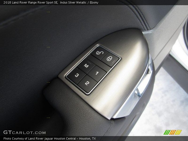Indus Silver Metallic / Ebony 2018 Land Rover Range Rover Sport SE