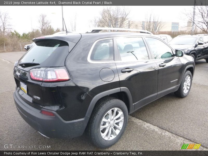Diamond Black Crystal Pearl / Black 2019 Jeep Cherokee Latitude 4x4