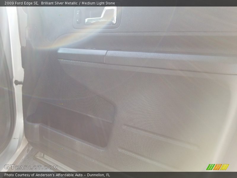 Brilliant Silver Metallic / Medium Light Stone 2009 Ford Edge SE